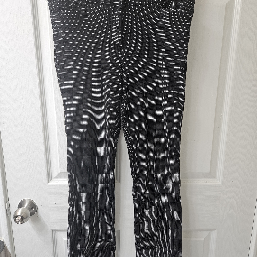 Elegant Black and White Skinny Pants